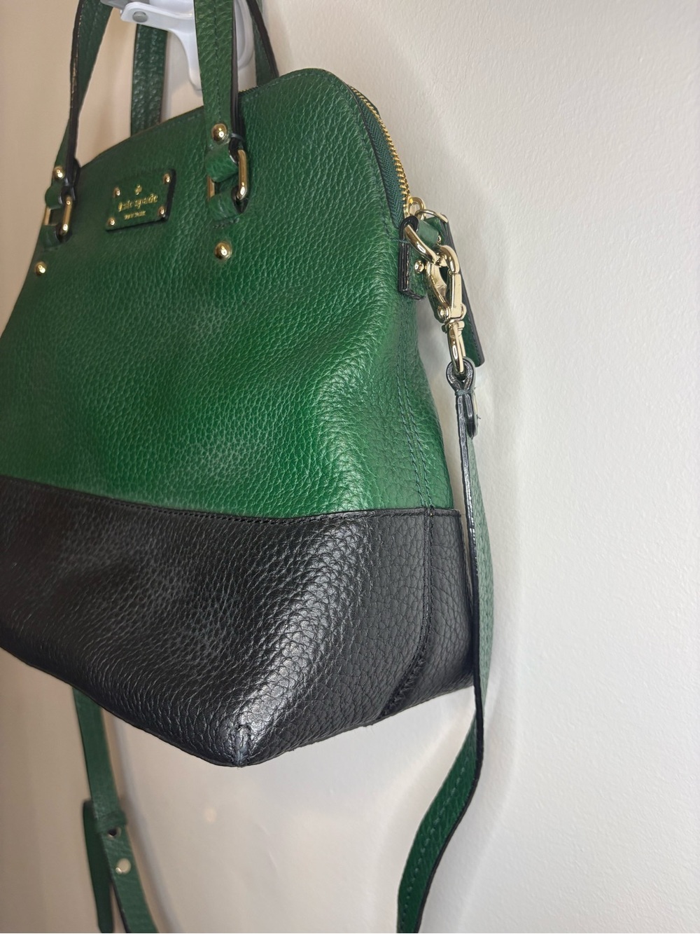 Kate spade Grove Court Satchel Green and Black Pebbled Leather Dome - Picture 4 of 9